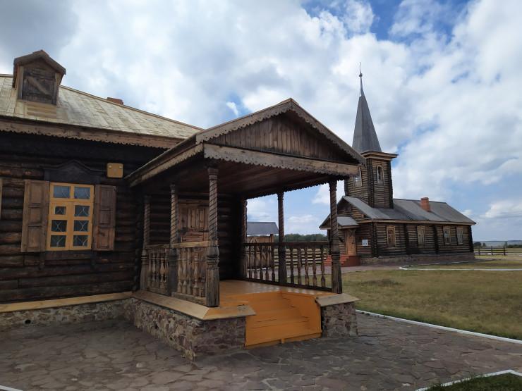 Айғаным әженің усадьбасы