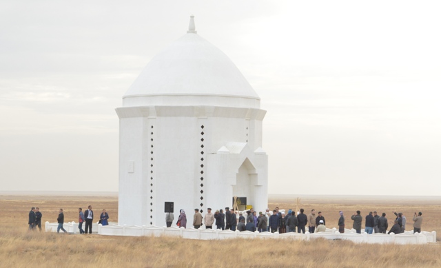 Хан моласы мемориалдық кешені