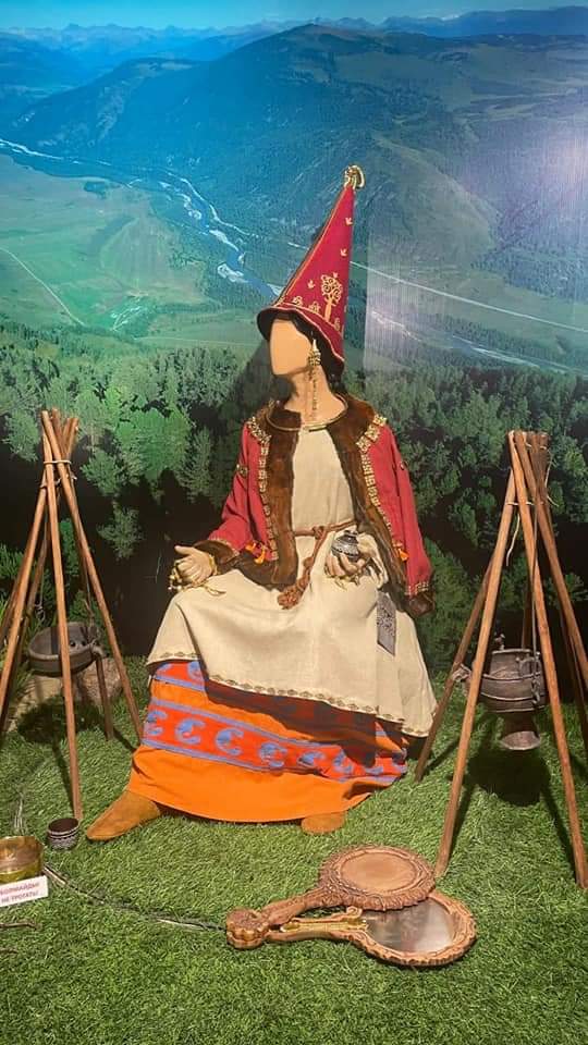 «Алтын адам», Тақсай