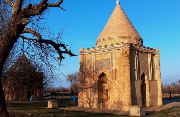 Aisha Bibi Mausoleum