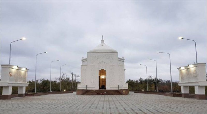Ыбырай Алтынсарин кесенесі